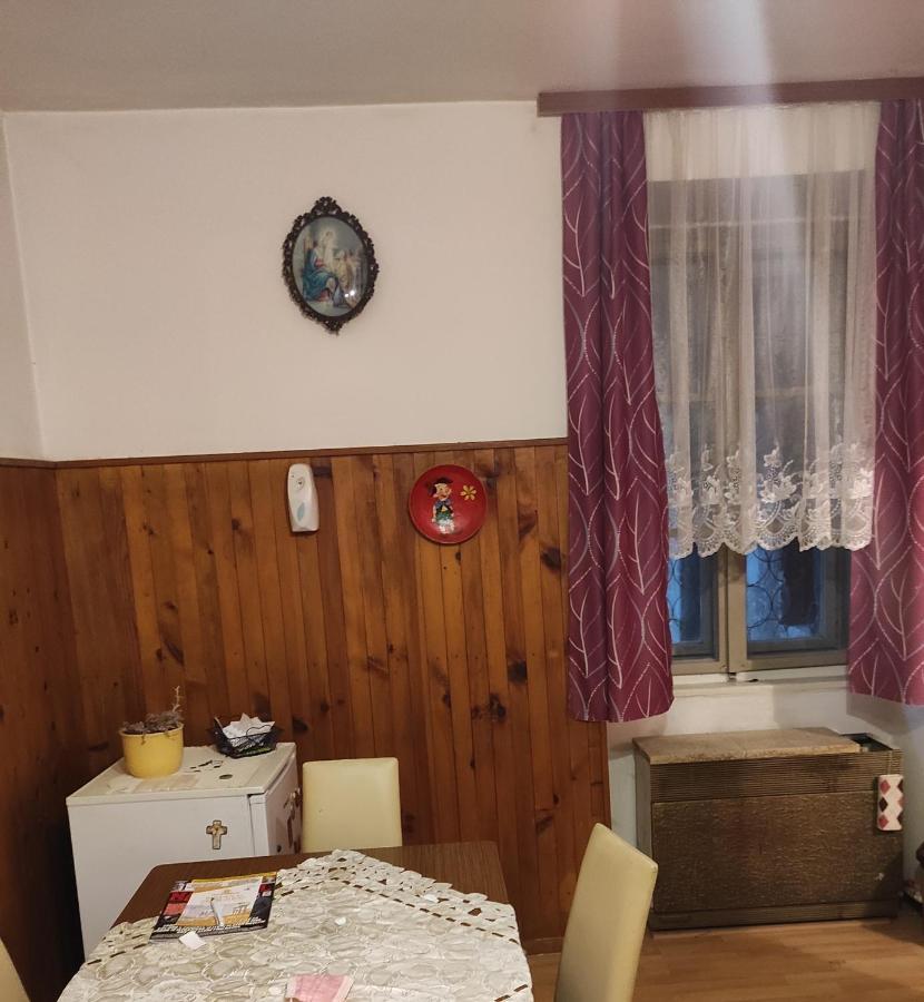 Dvosobni Stan U Centru Zagreba Appartement Buitenkant foto